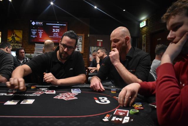 Peter Moelee wint Pokerkampioenschap van Leerdam