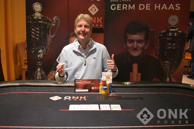 Arnold van Welsum wint Pokerkampioenschap van Zwolle