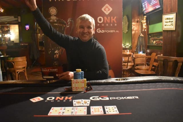 Arjan Elskamp wint Pokerkampioenschap van Stroe