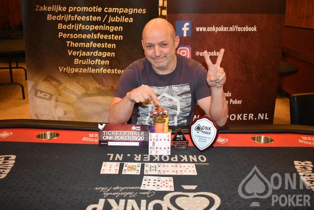 Terry Kroone wint Pokerkampioenschap van Ankeveen