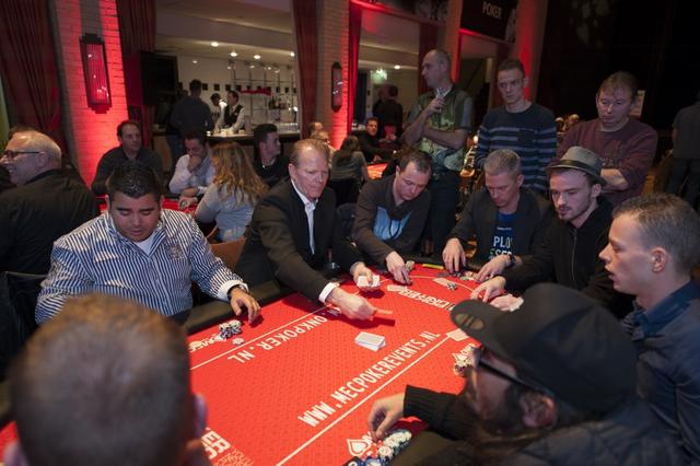 Eric den Brave wint Pokerkampioenschap van Medemblik