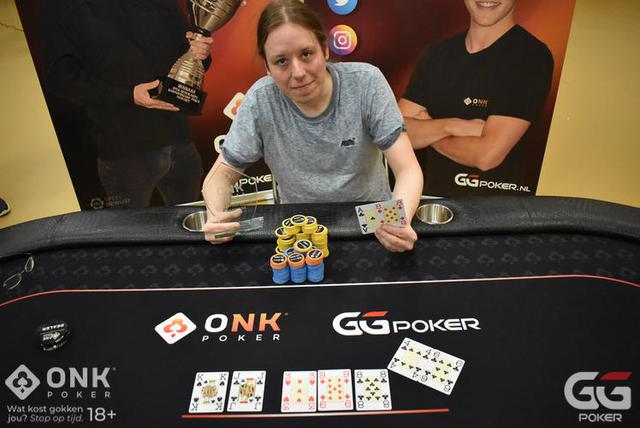 Nicky Kramer wint Pokerkampioenschap van Woubrugge