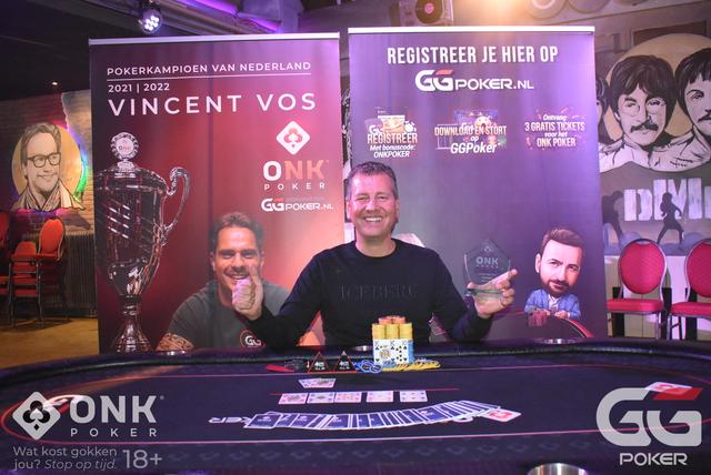 Ronald Woudstra wint Pokerkampioenschap van Hoeven